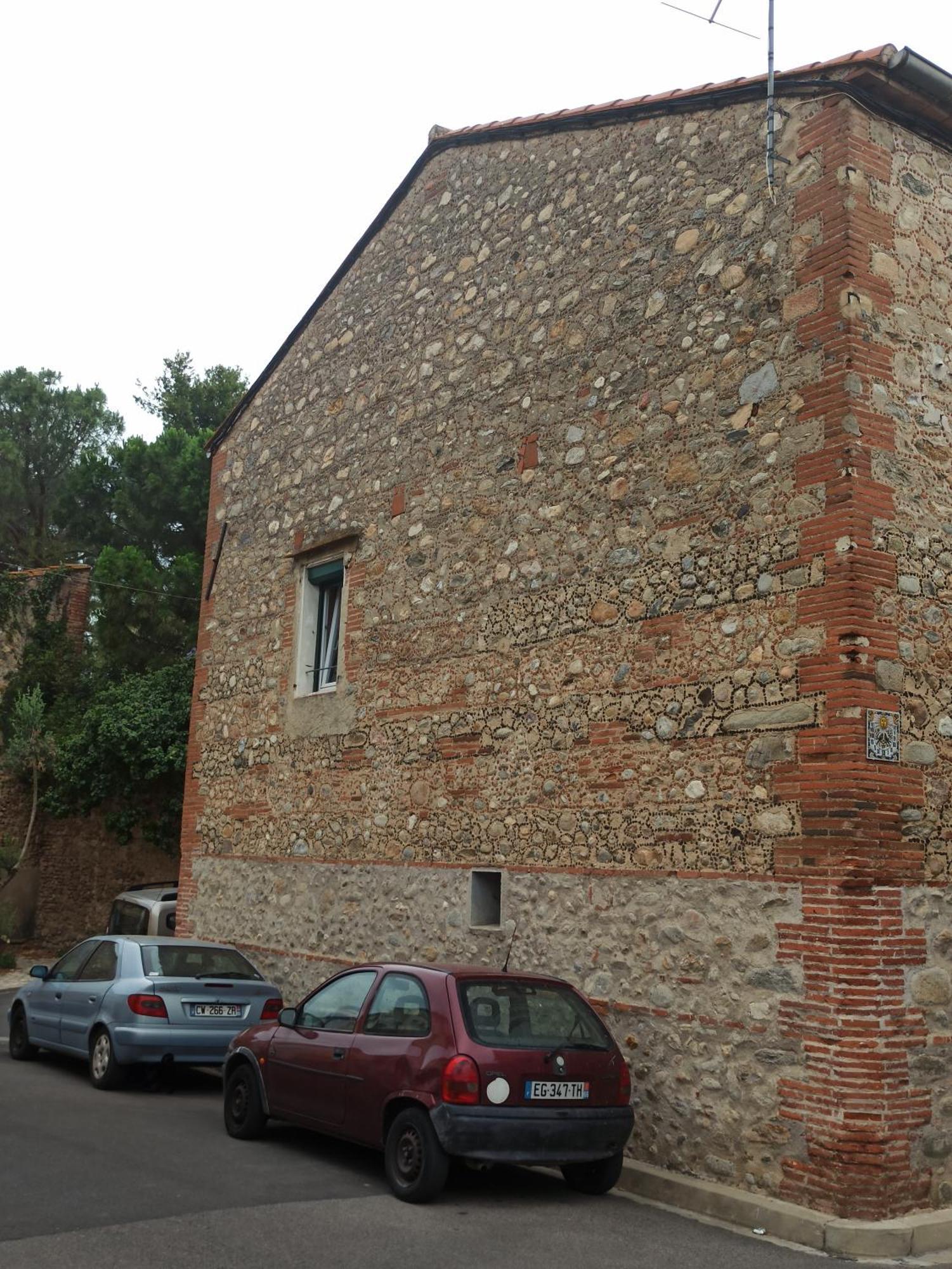 Maison Familiale Centenaire De Vigneron Montescot Экстерьер фото